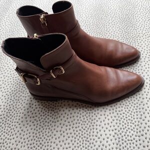 Tod’s leather ankle boots
